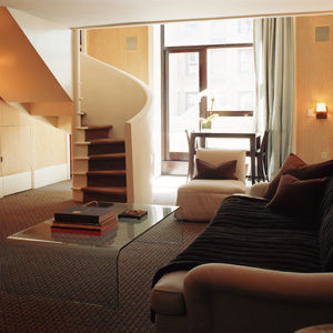 The City Club Hotel