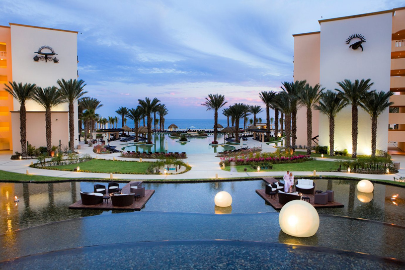 Barcelo Los Cabos Palace Deluxe