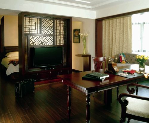 Art Gallery Suites
