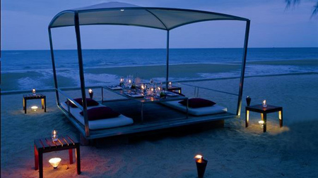 Hotel De La Paix Cha Am Beach