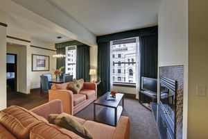Magnolia Hotel Denver