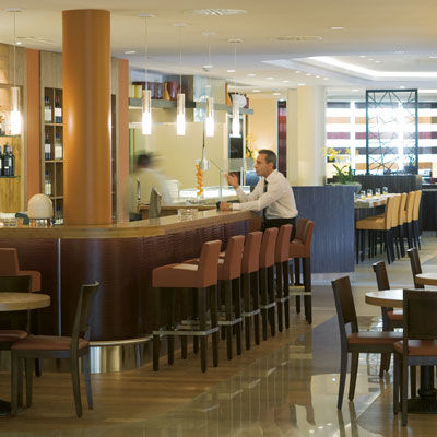 Moevenpick Hotel And Casino Gen