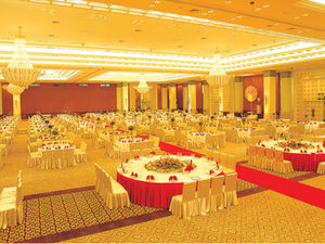 Dongfang Hotel