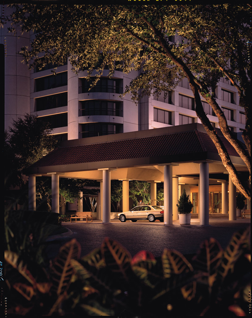 Omni Mandalay Hotel