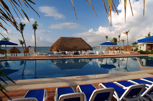 Omni Puerto Aventuras Beach Resort