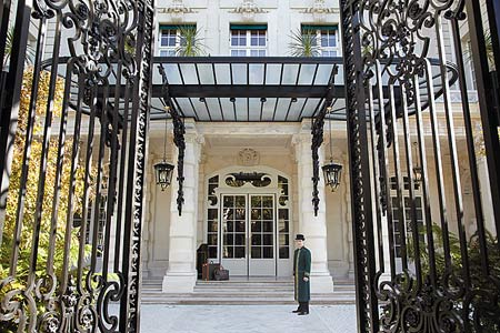 Shangri-La Hotel Paris