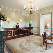 Shangri-La Hotel Paris 