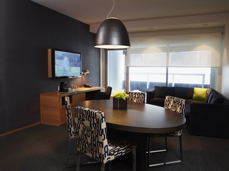 Hotel Le Germain Maple Leaf Square 