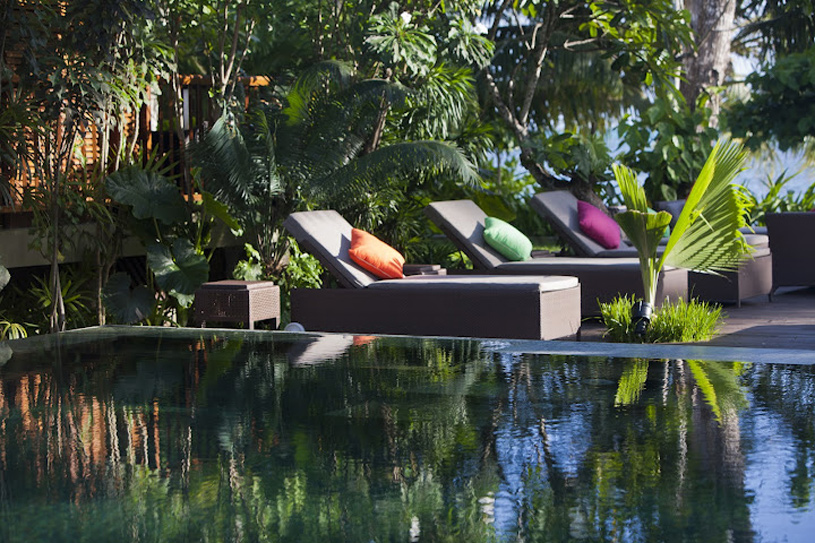 Dhevatara Beach Hotel 