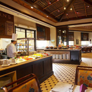 Swissotel Merchant Court