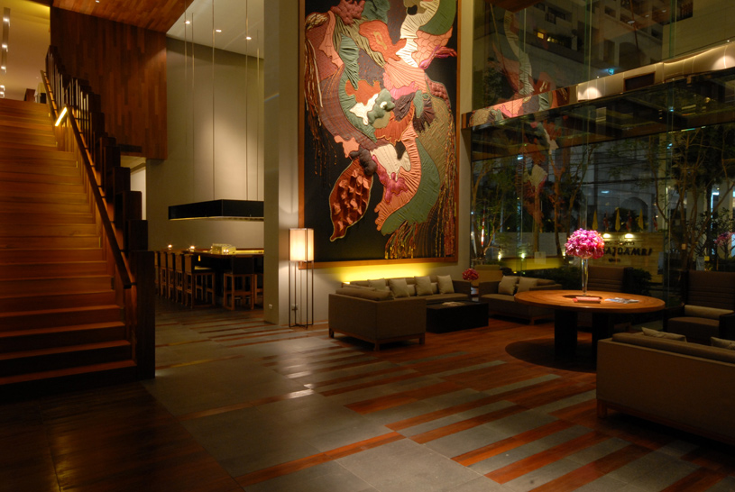 Hansar Bangkok Grand Staircase and Lobby Hansar Bangkok Grand Staircase and Lobby