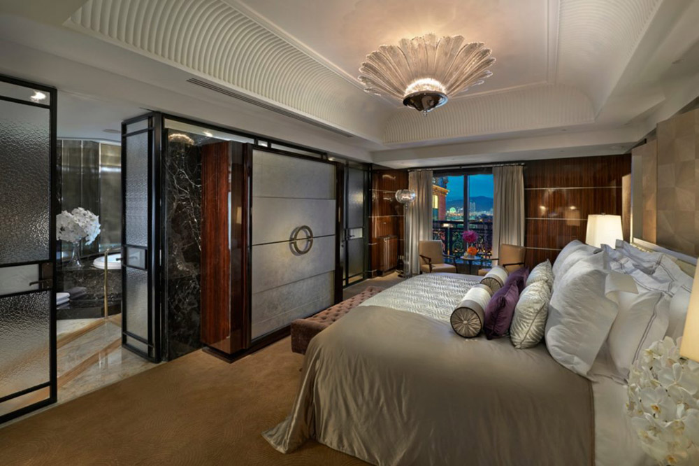 Taipei Suite Mandarin Bedroom at Mandarin Oriental Taipei, Taiwan Taipei Suite Mandarin Bedroom at Mandarin Oriental Taipei, Taiwan