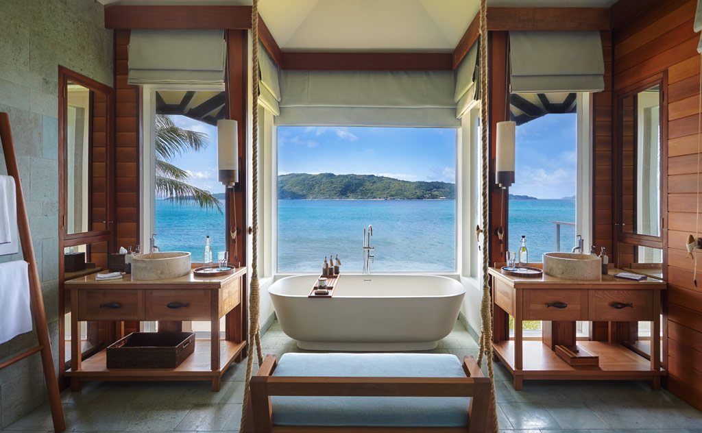 Bathtub view at Six Senses Zil Pasyon