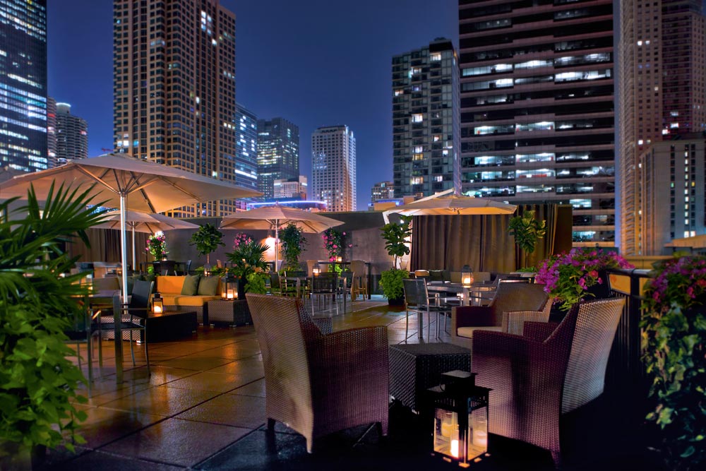 Balcony Dining at The Gwen Chicago