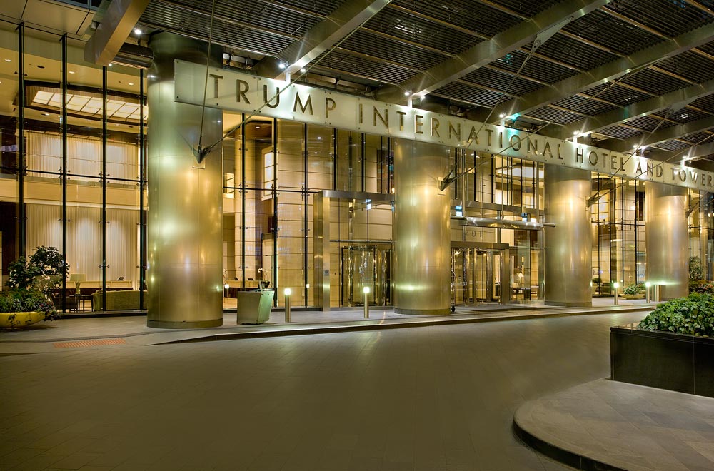 Entrance to Trump International Hotel Chicago