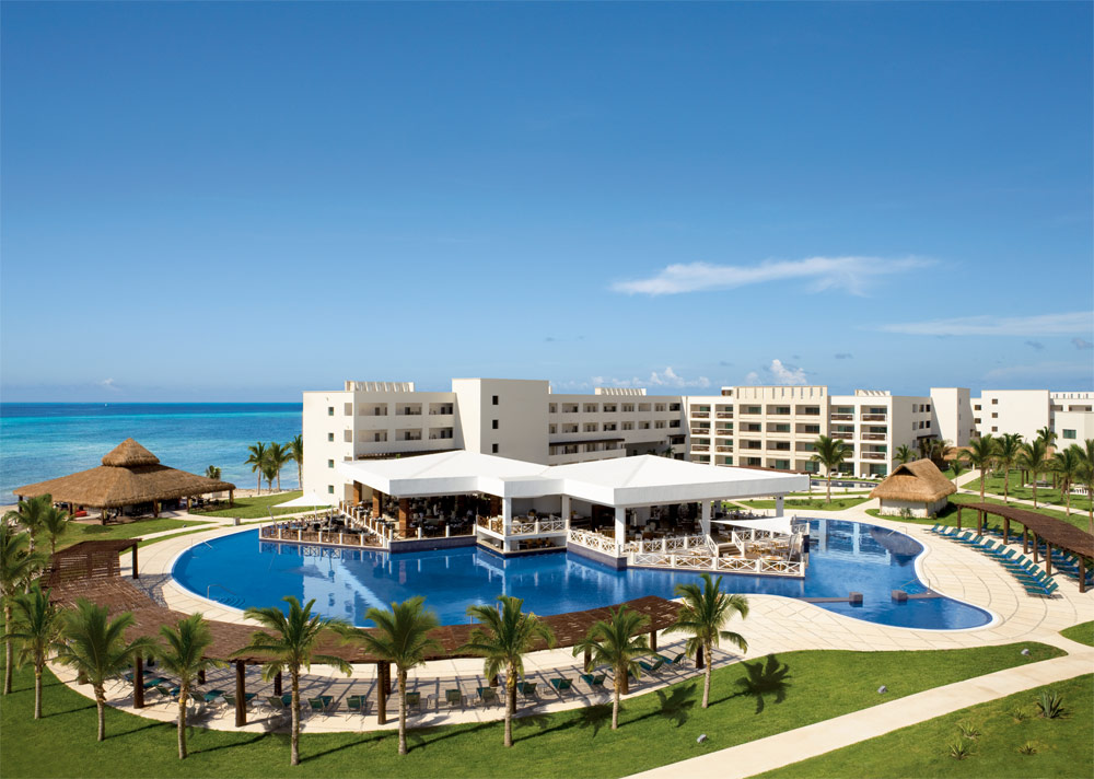 Overview of Secrets Silversands Riviera Cancun