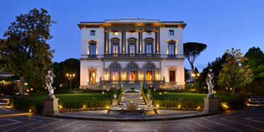 Exterior of Grand Hotel Villa Cora