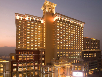 Sofitel Macau at Ponte 16