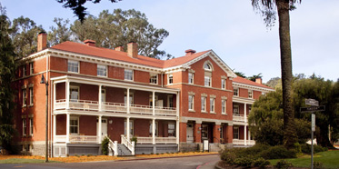 Inn at the Presidio