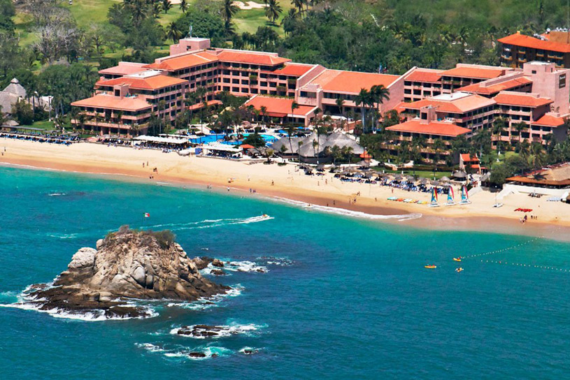 Barcelo Huatulco Beach