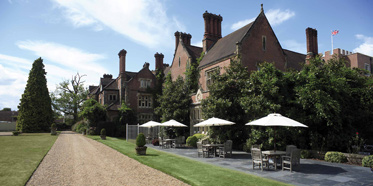 Exterior View of Alexander House Hotel