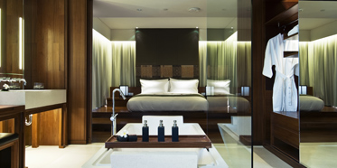 Hansar Bangkok Vertigo Suite Bedroom and Bathroom