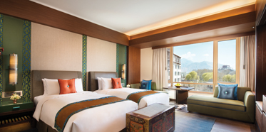 Guest Room at Shangri-La Hotel Lhasa