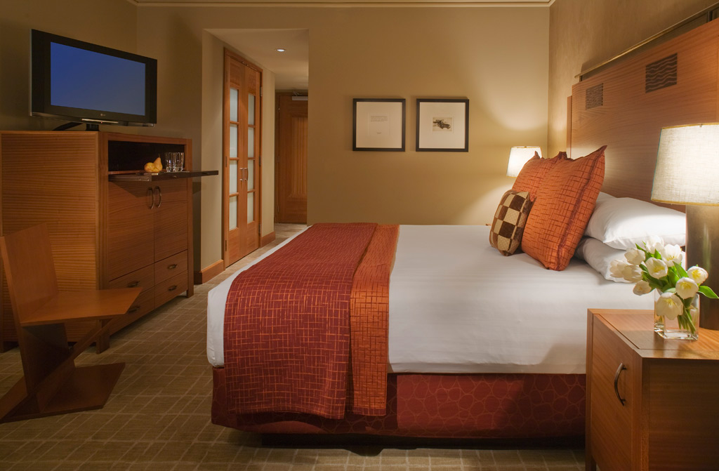 Guest Room at Grand Hyatt Seattle, WA