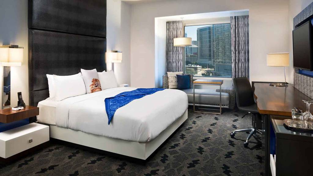 Wonderful King Guest Room at W Dallas Victory, Dallas, TX 