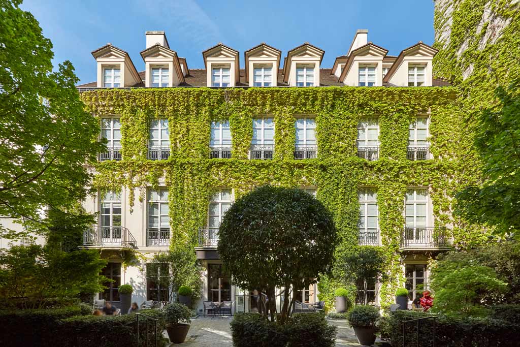 Pavillon de la Reine, Paris, France