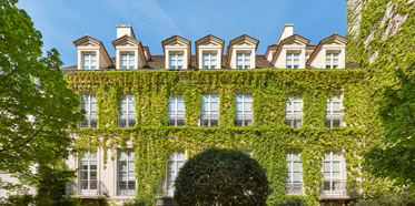 Pavillon de la Reine, Paris, France