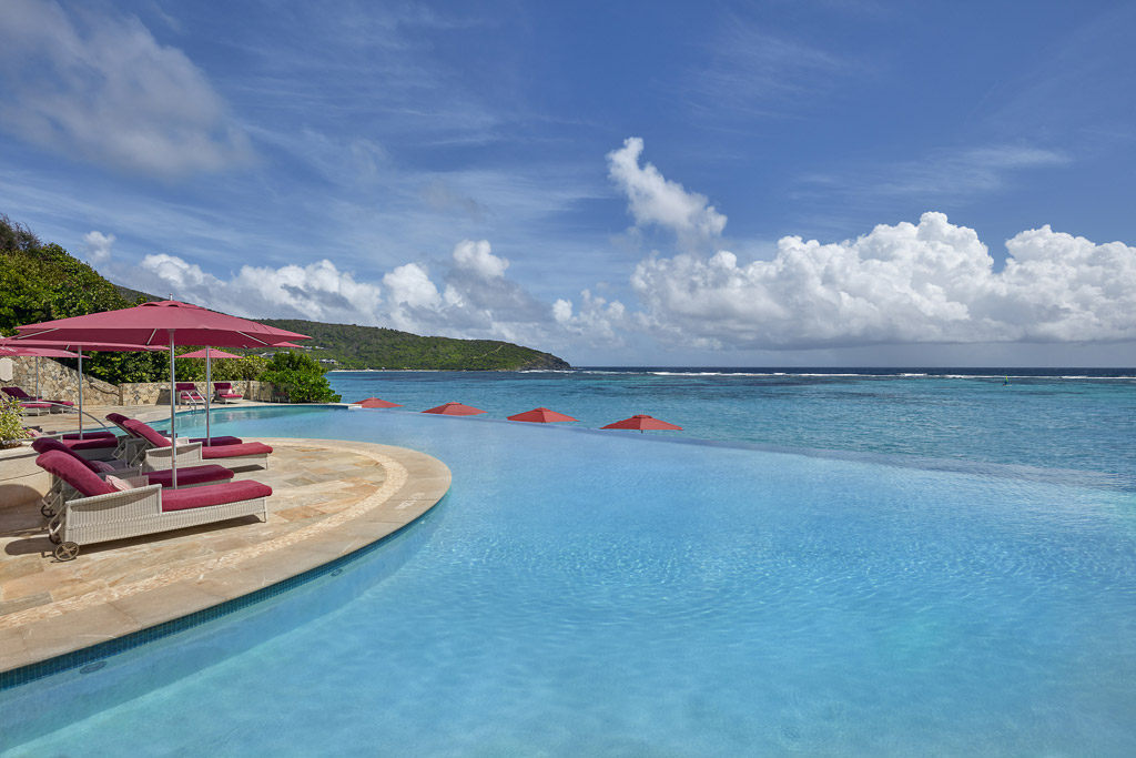 Infinity Pool at Mandarin Oriental Canouan, St. Vincent