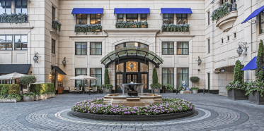 Waldorf Astoria Chicago