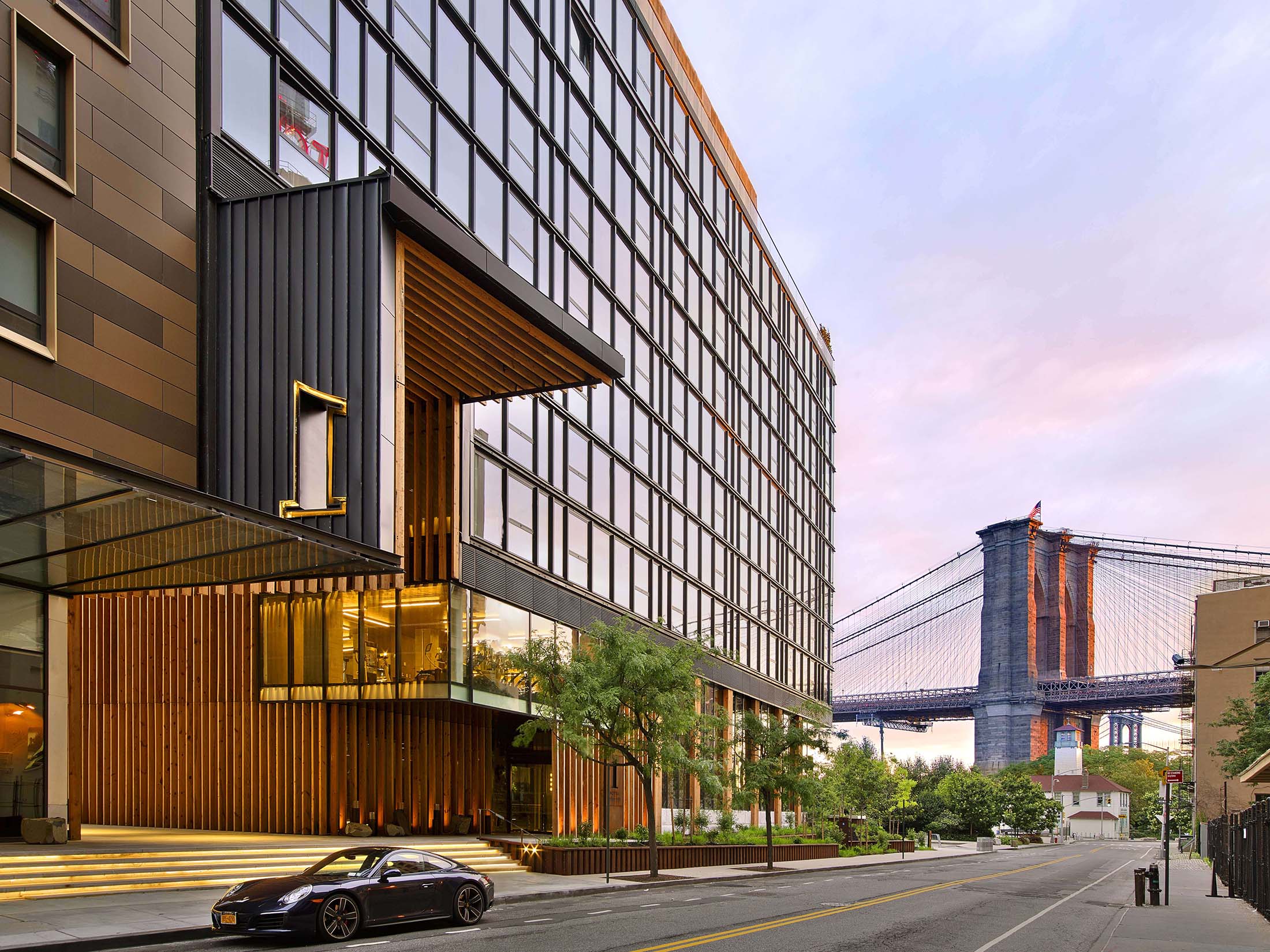 1 Hotel Brooklyn Bridge