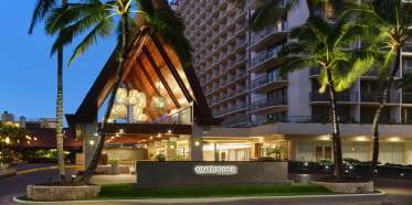 Outrigger Reef Waikiki Beach