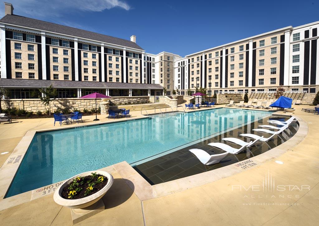 Outdoor Pool at Guest House at Graceland, Memphis, TN