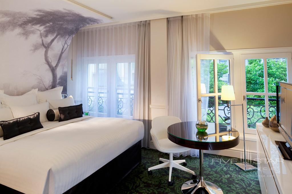 Prestige Guest Room at Renaissance Paris Le Parc Trocadero, Paris, France