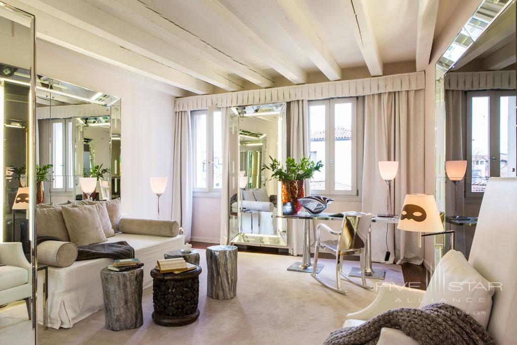 Apartment Living at Palazzina G, Venice, Italy