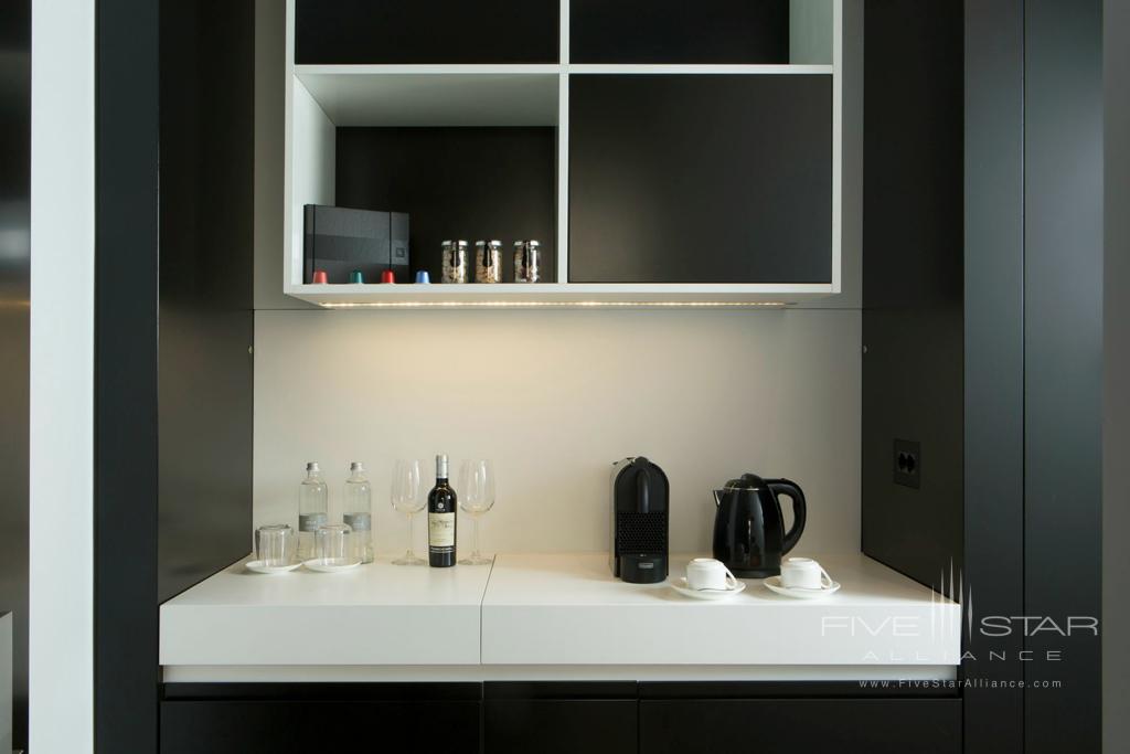 Kitchenette at Corso 281, Rome Italy
