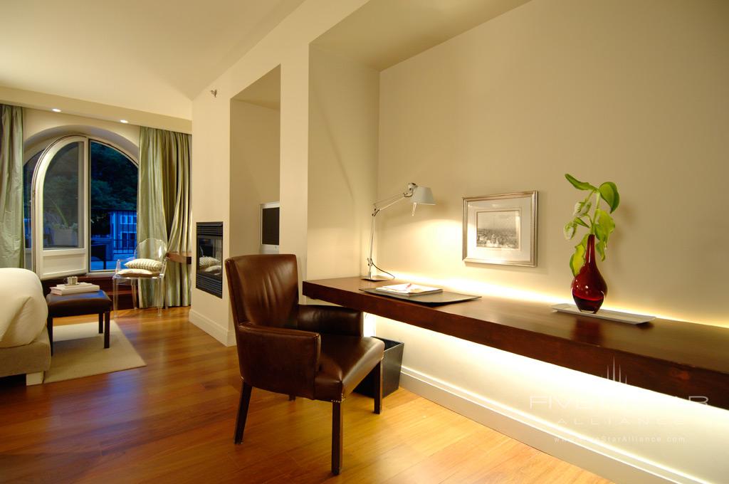 Luxe Terrace Room at Auberge Saint-Antoine, Quebec City, PQ, Canada