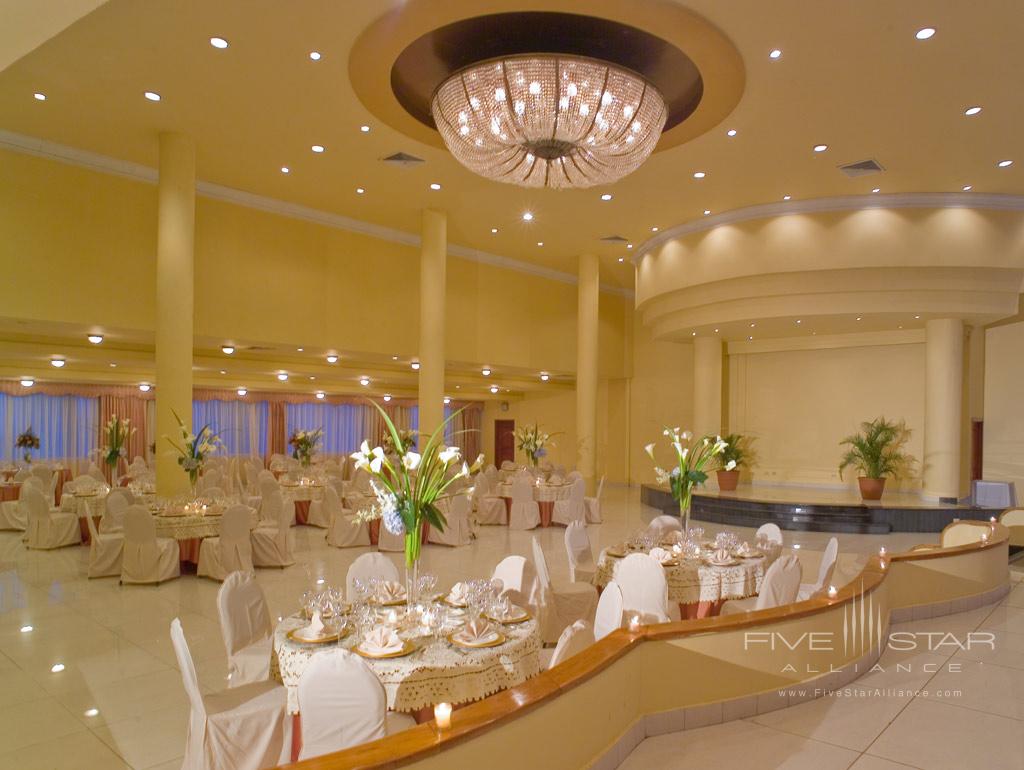 Dine at El Panama Hotel, Panama City, Panama