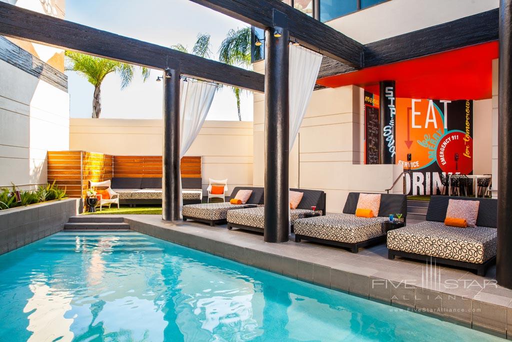 Pool at Suite at Hotel Derek, Houston, TX