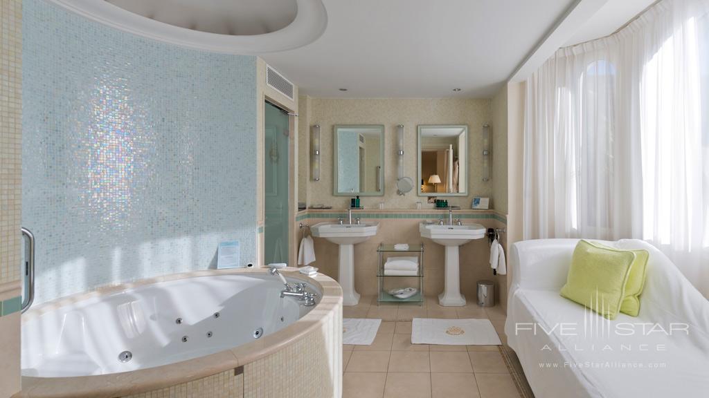 Guest Bath at InterContinental Carlton Cannes, Cannes, France