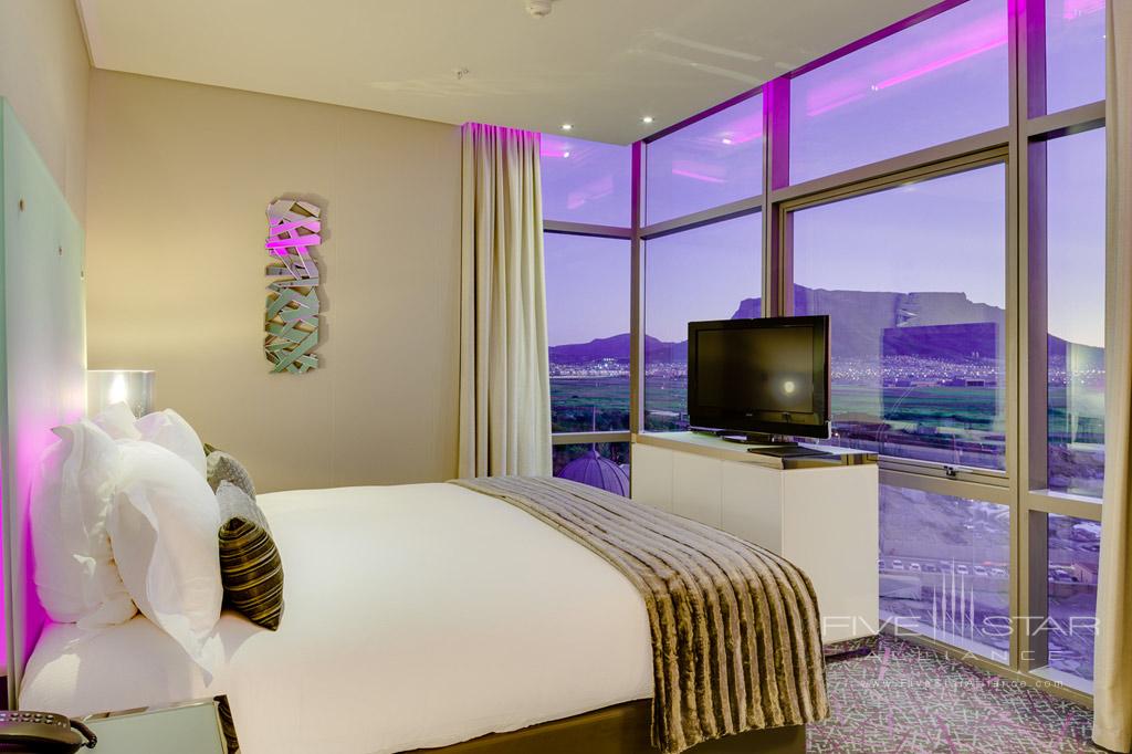 Executive Guest Room at Marriott Crystal Towers, Cape Town, South Africa