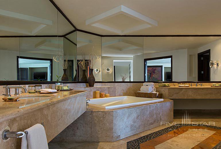 Suite Bath at The Westin Resort and Spa Los Cabos, Los Cabos, Mexico