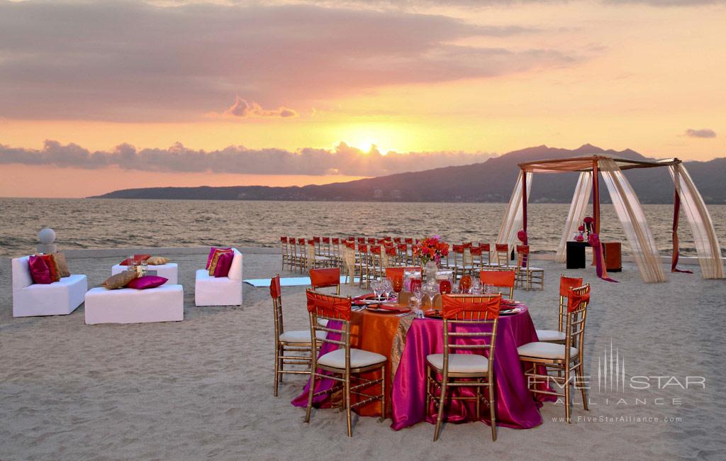 Beach Lounge at Dreams Villamagna Nuevo Vallarta, Nuevo Vallarta, Mexico