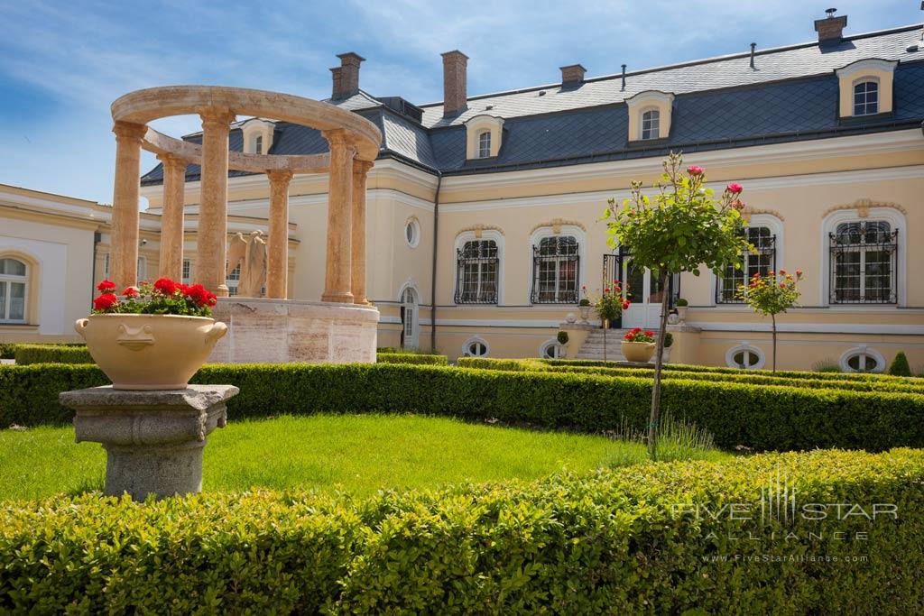 Hotel Amade Chateau, Vrakúň, Slovakia