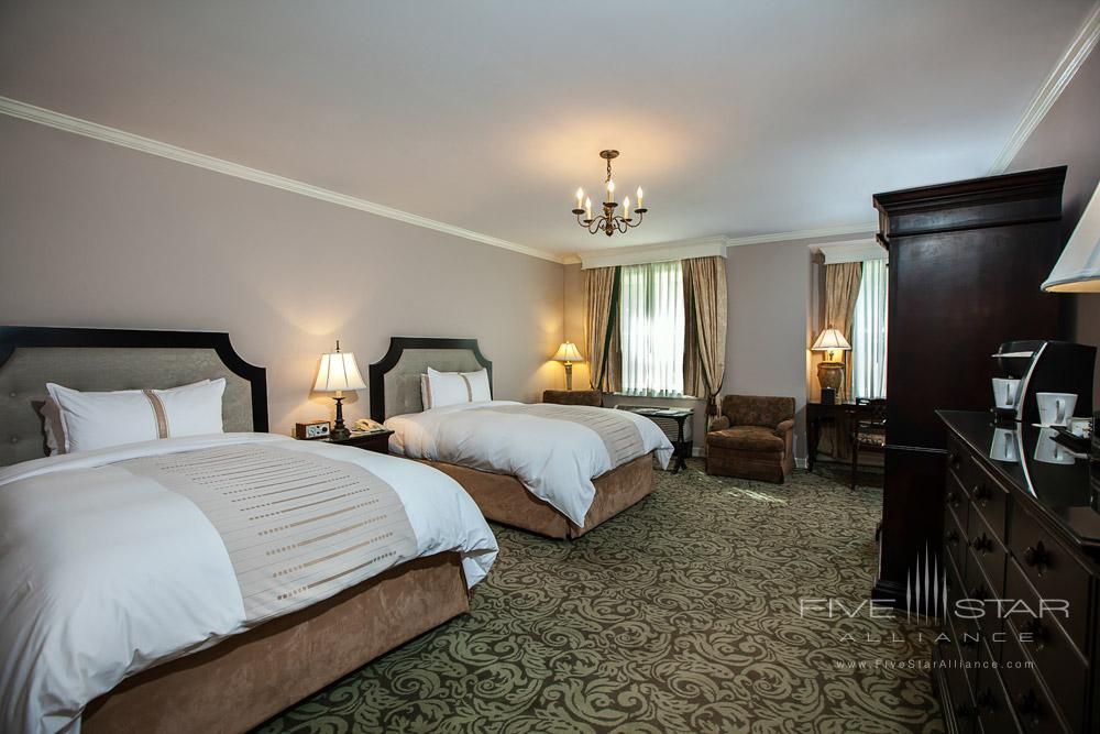 Deluxe double room at Castle Hotel and Spa, Tarrytown, NY