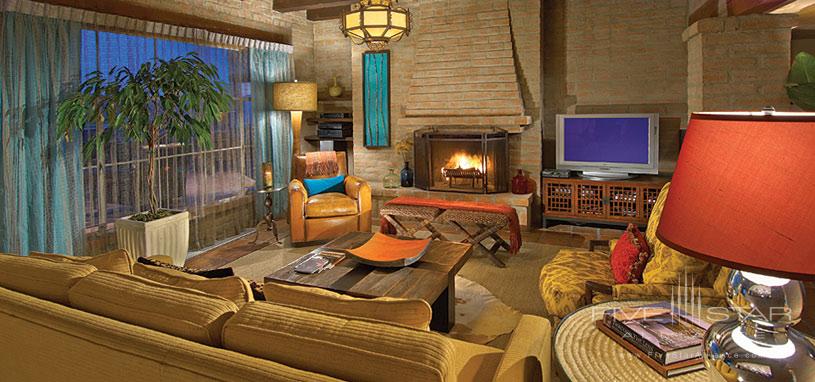Sanctuary on Camelback Mountain Private Home - The Living Room of Casa Montana