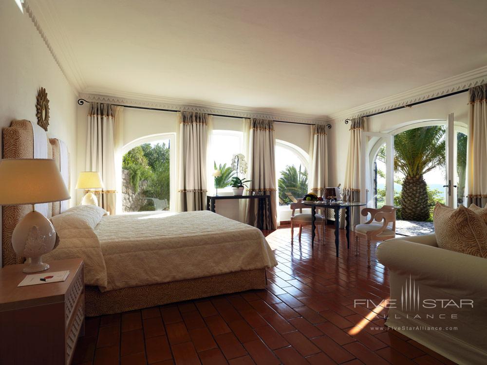 ll Pellicano Deluxe Sea View Suite, Italy